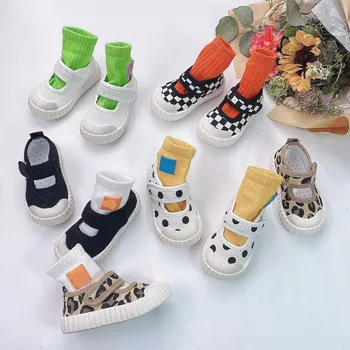 2023 קיץ נעלי בד תינוק סנדלים ילדה תינוק נעלי ילדים נוחות נעליים מזדמנים אביב סתיו לוח נעליים לילדים, ילדות